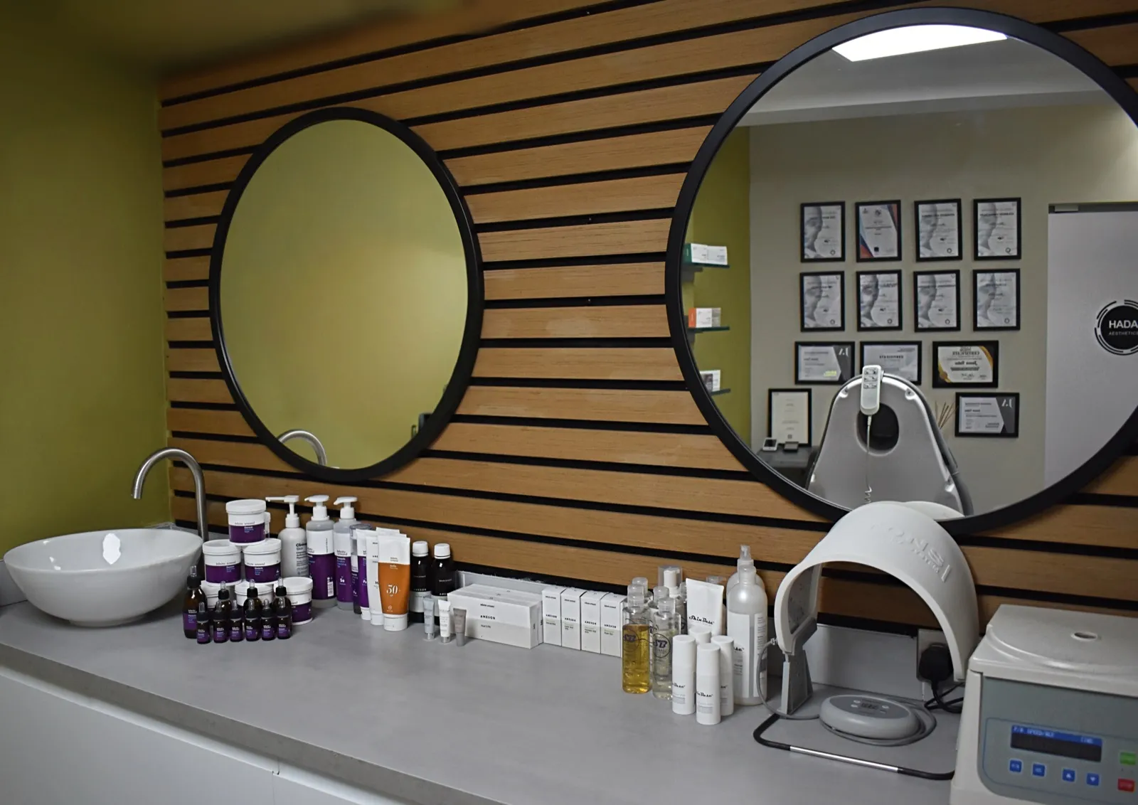 Bespoke Facials treatment at HADA Aesthetics, Leigh-on-Sea & Essex (3)
